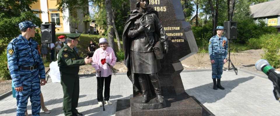 В Республике Карелия открыли памятник медицинской сестре