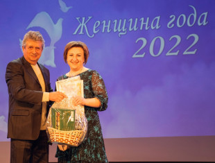 Александра Леонова и Любовь Кобзева стали лауреатами конкурса «Женщина года»