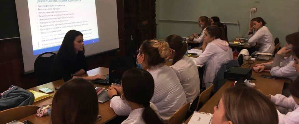 17 сентября в Пензе стартовала серия региональных семинаров для школьников и студентов, посвященных “Всемирному дню безопасности пациентов”.