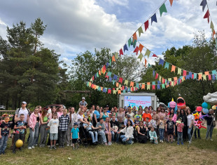 В лучах детской радости