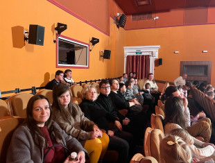 Лети, лети, лепесток…