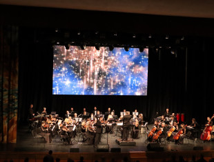“Новогоднее чудо” : концерт доброй музыки