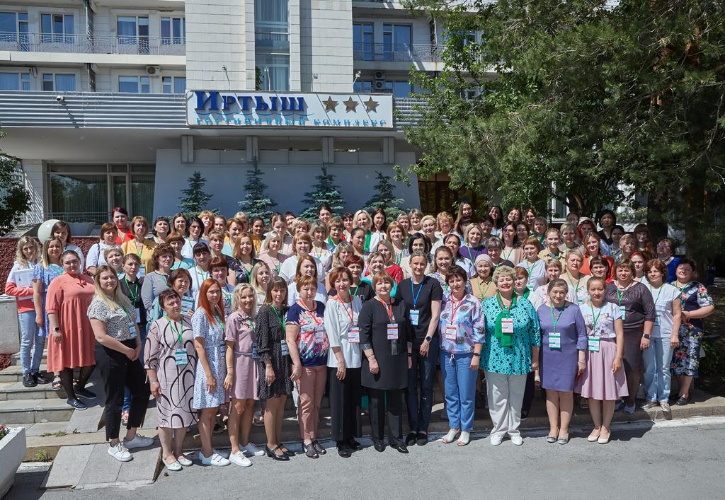 "Выездную школу" РАМС по эффективным перинатальным практикам встретили в Омске