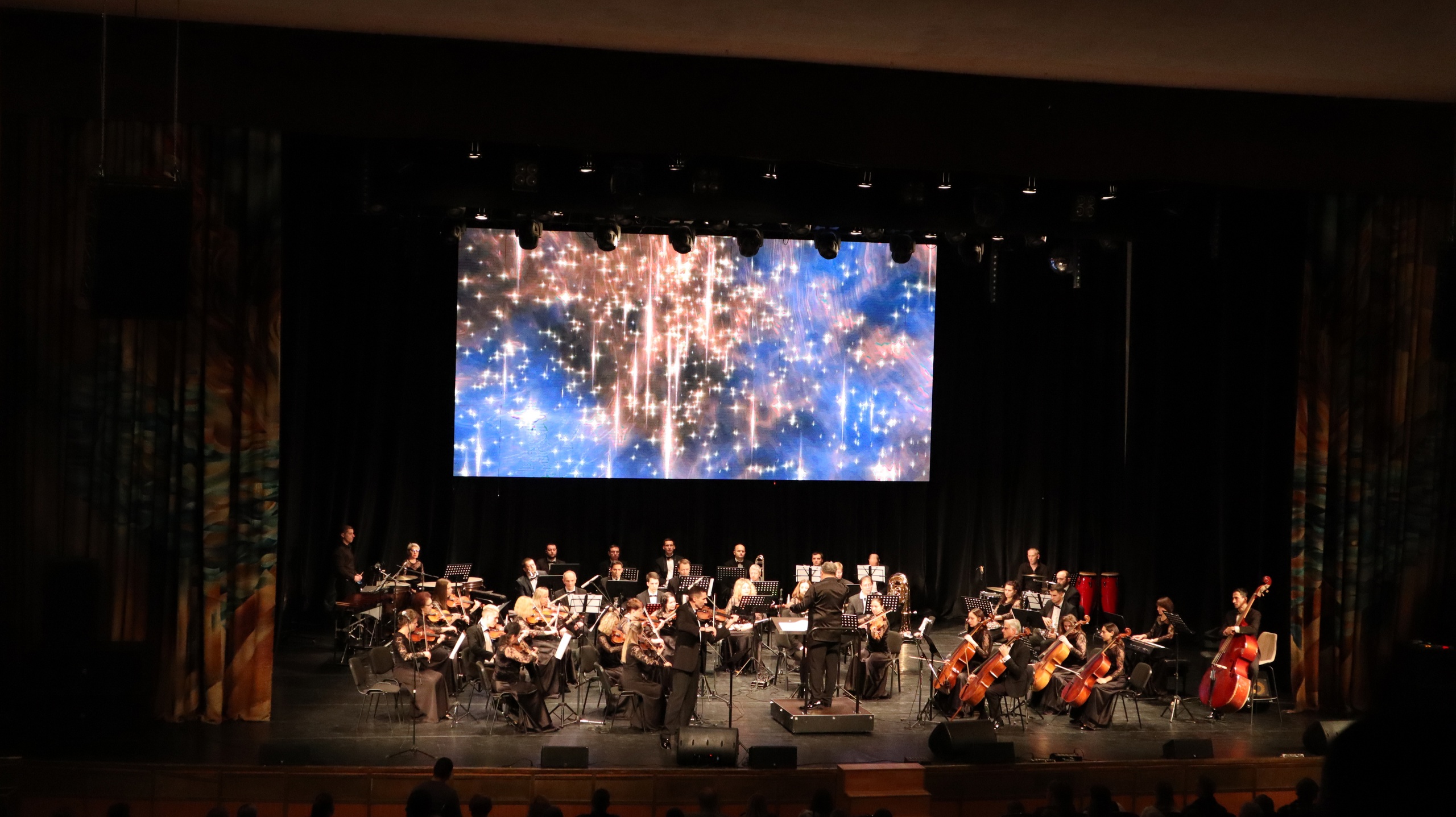 "Новогоднее чудо" : концерт доброй музыки