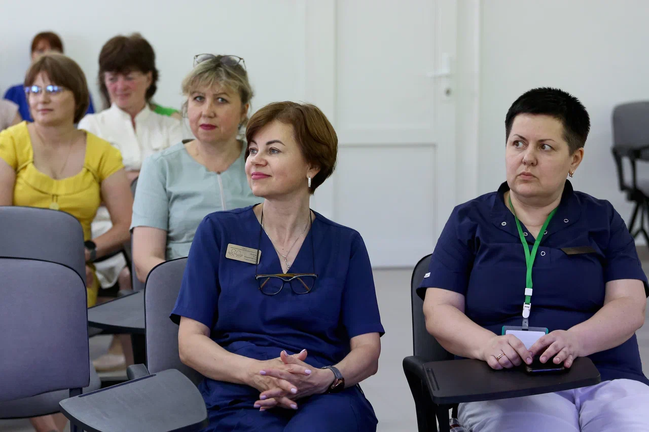 Вместе с РАМС: В Великом Новгороде акушерки освоили эффективные перинатальные практики