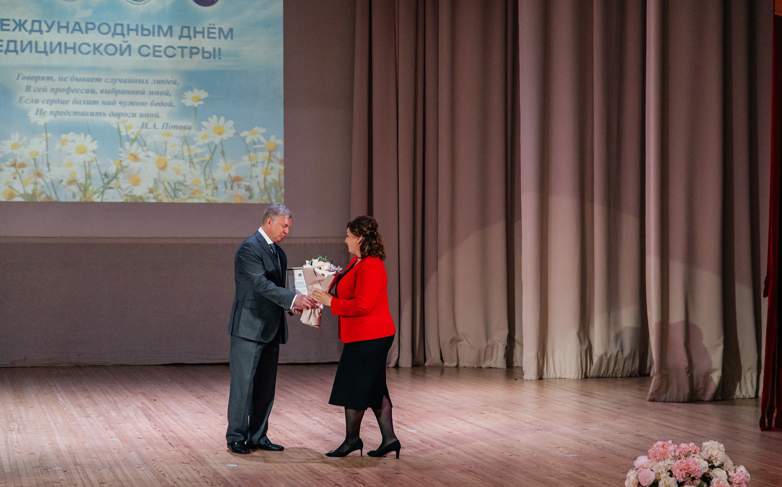 В Ульяновской области прошло торжественное мероприятие, посвященное Международному дню медицинских сестер