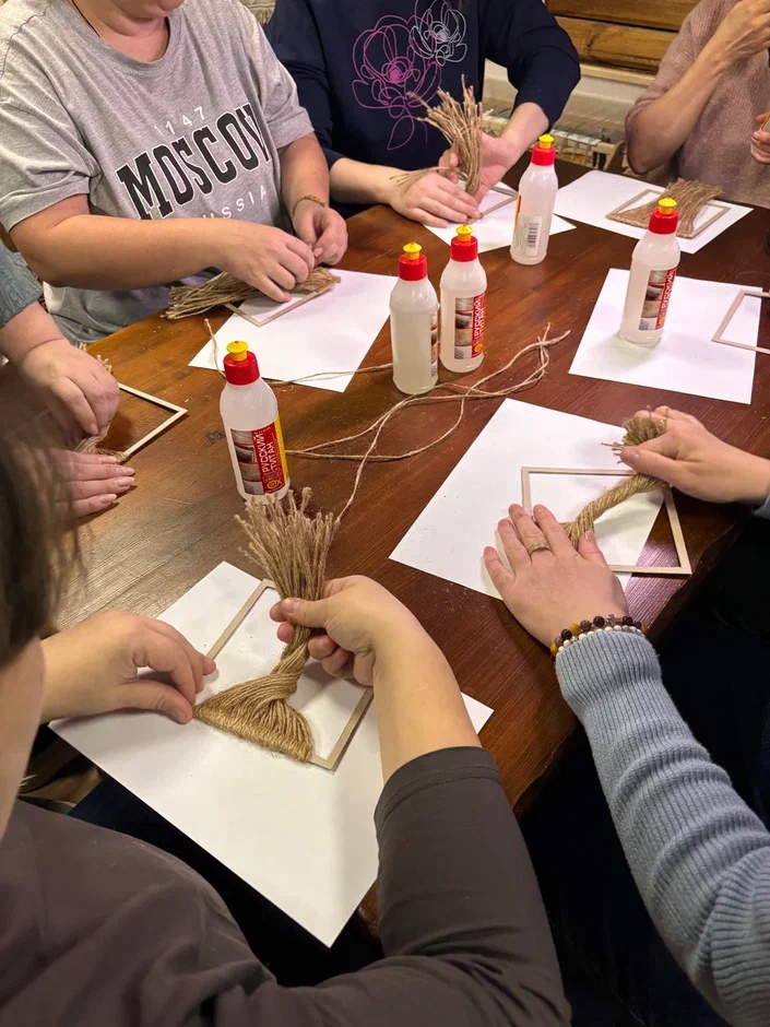 Ниточка к ниточке - вышло древо жизни!