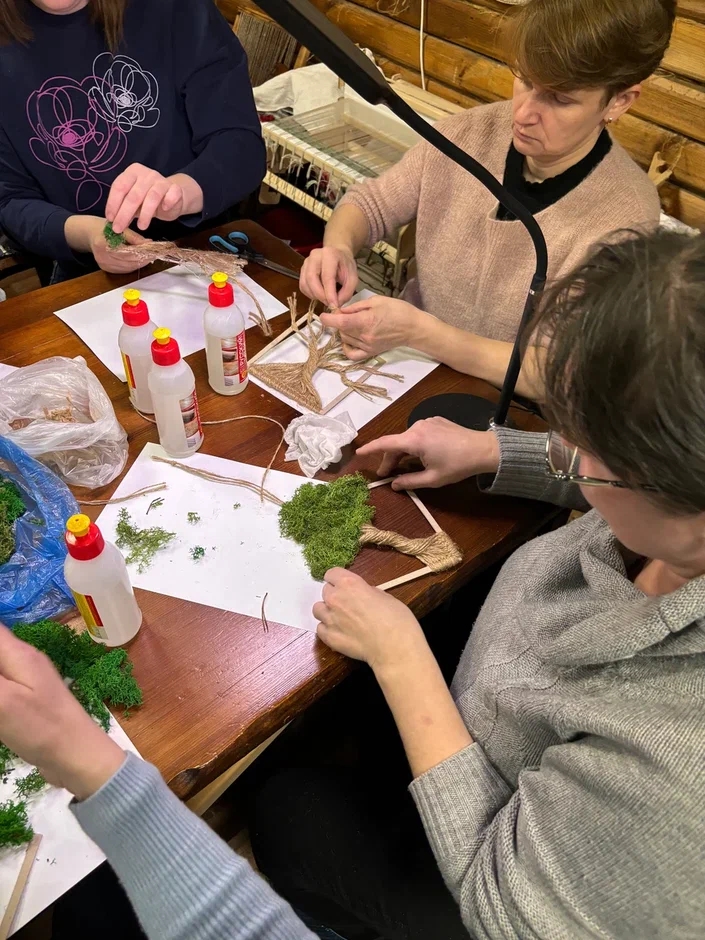 Ниточка к ниточке - вышло древо жизни!